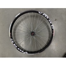 Колесо 26" MTB двойной обод переднее пром.подш.под диск