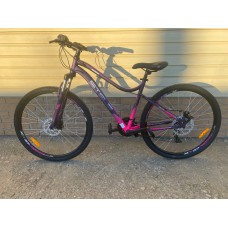 Велосипед 27.5" Stels Miss 7100 MD 21 ск. 1 ам.