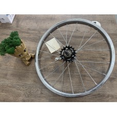 Колесо 18" заднее голое хром со втулкой Stels Колесо 18" заднее голое хром со втулкой Stels