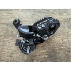 Переключатель задний Shimano Tourney TY 300 D 6/7 ск. болт Переключатель задний Shimano Tourney TY 300 D 6/7 ск. болт