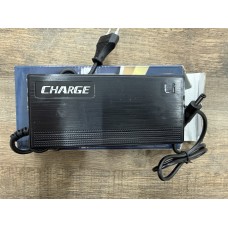 Зарядное устройство для АКБ (55V2A) SK8